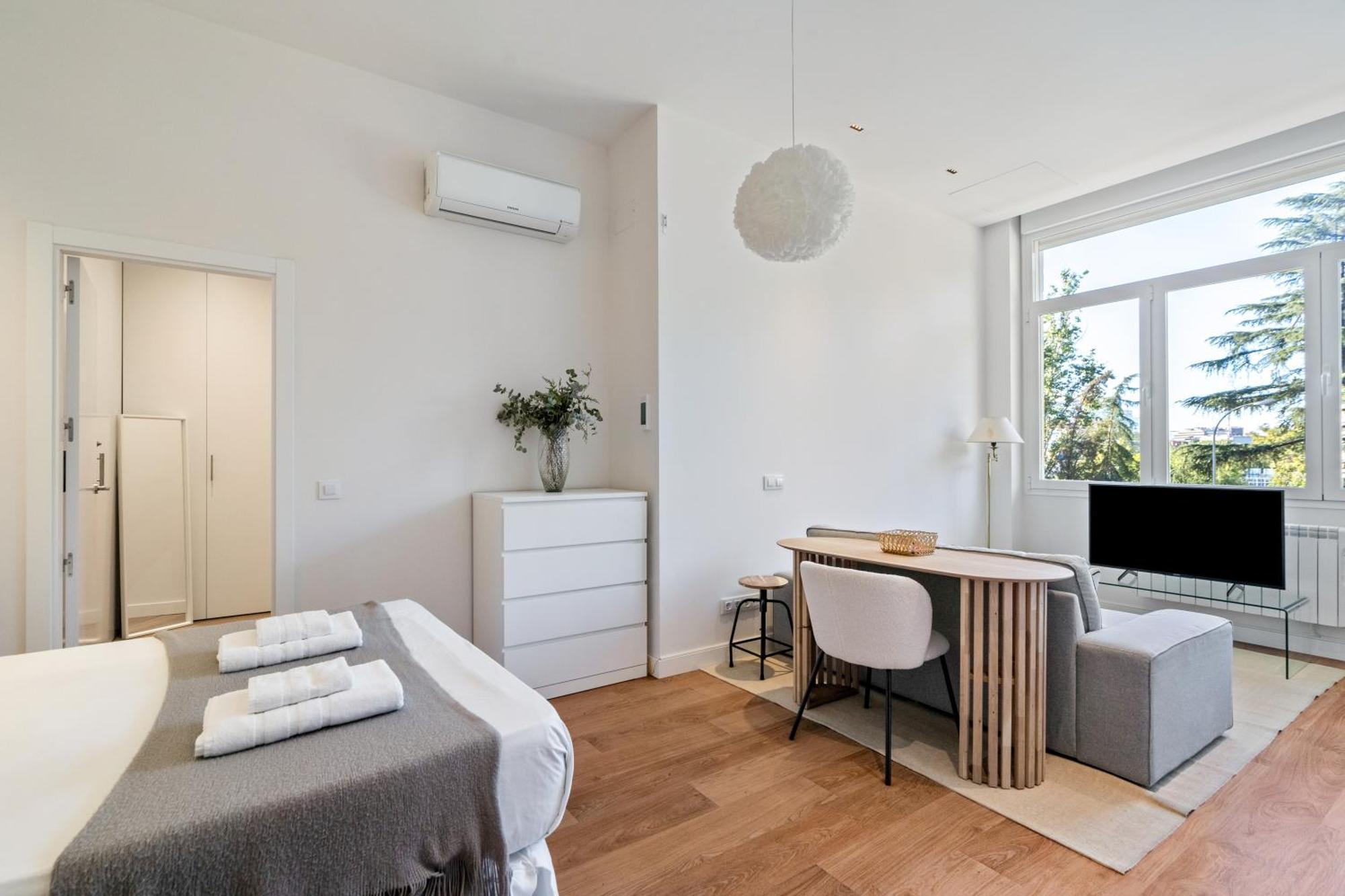 Encantador Estudio Chamartin Madrid Exterior foto